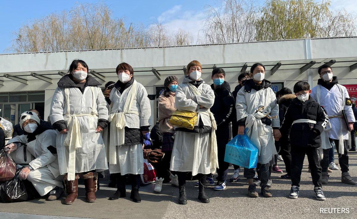 China Reports HMPV Outbreak: Why Online Stores Are More Important Than Ever